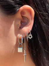 Load image into Gallery viewer, Lock Hoops