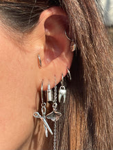 Load image into Gallery viewer, Scissor Hoops