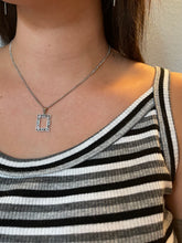 Load image into Gallery viewer, Filigree Frame Chain