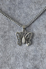 Load image into Gallery viewer, Celtic Butterfly Chain
